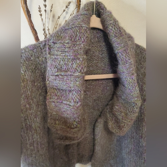 Handmade Multicolor Cardigan - Picture 3 of 11